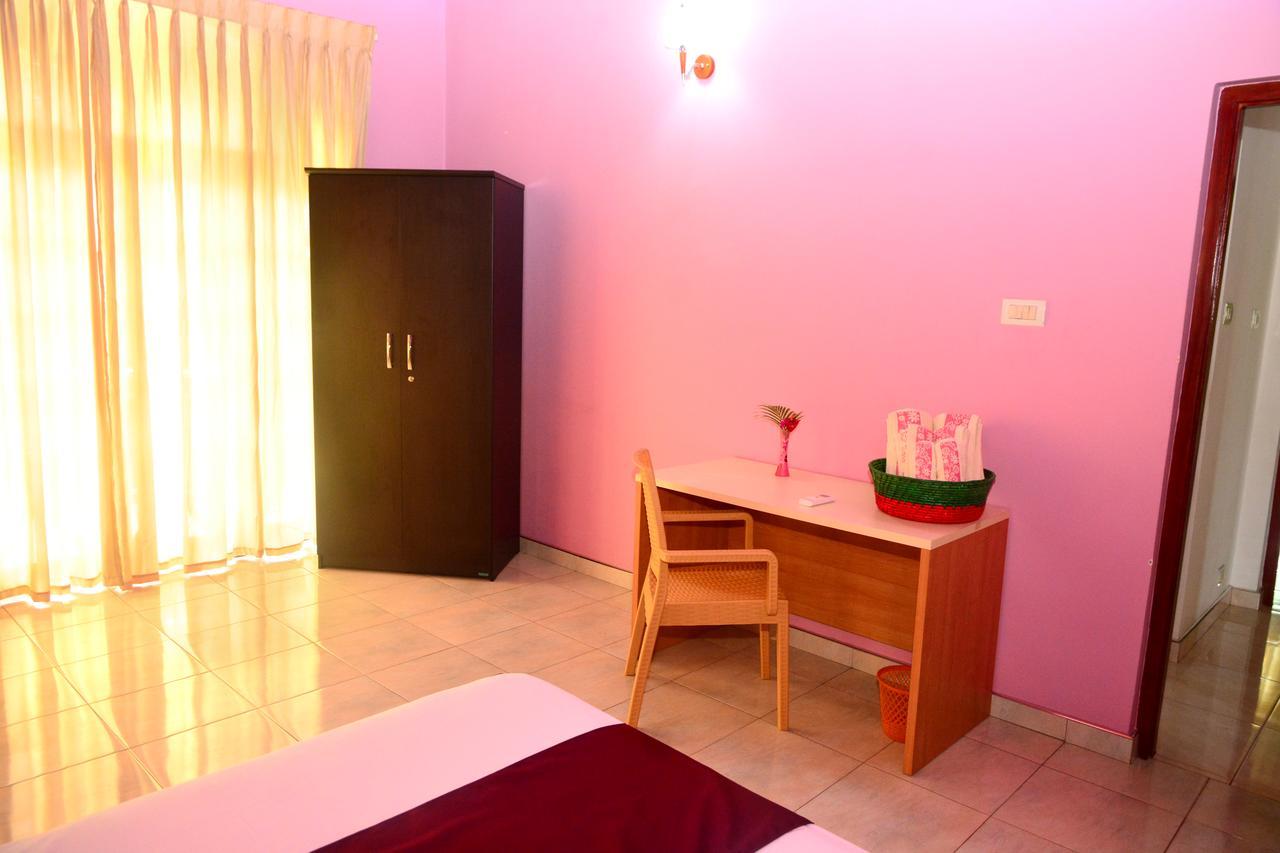 Robi Garden Villa Негомбо Экстерьер фото