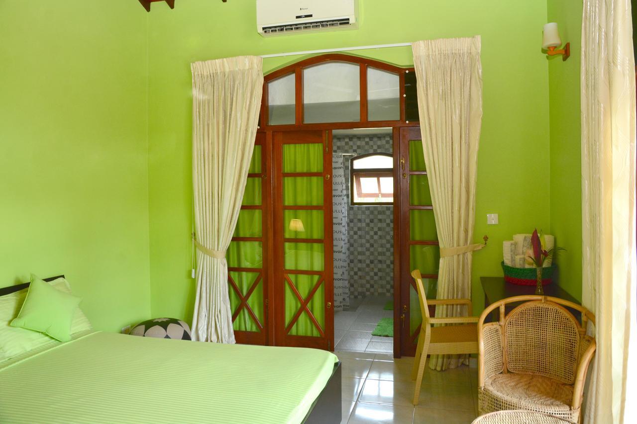 Robi Garden Villa Негомбо Экстерьер фото